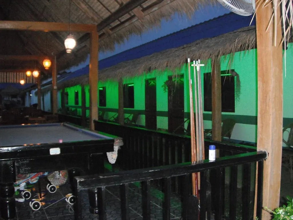 Pat Pat Guesthouse Sihanoukville 3*,  Cambodia