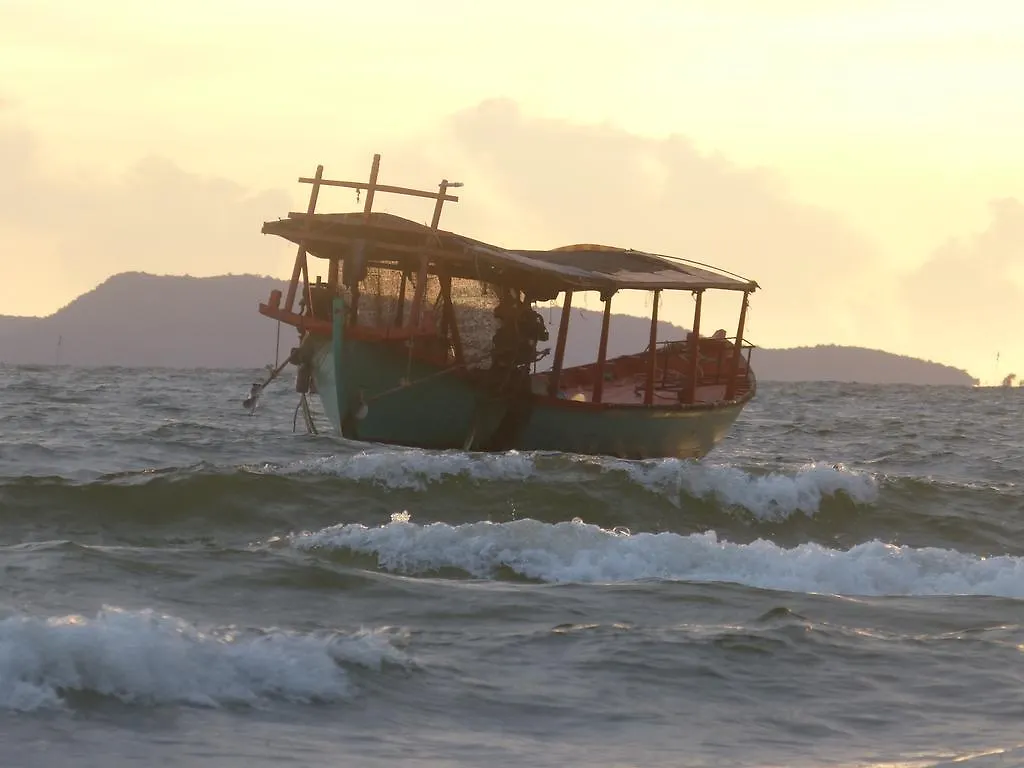 Pat Pat Guesthouse Sihanoukville 3*,